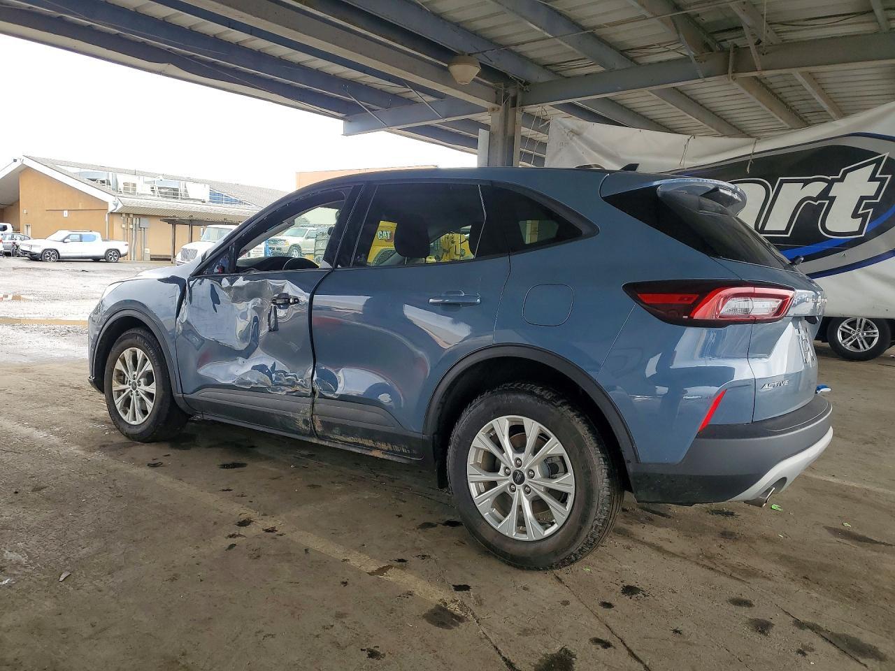 2025 Ford Escape Active - zdjęcie 2