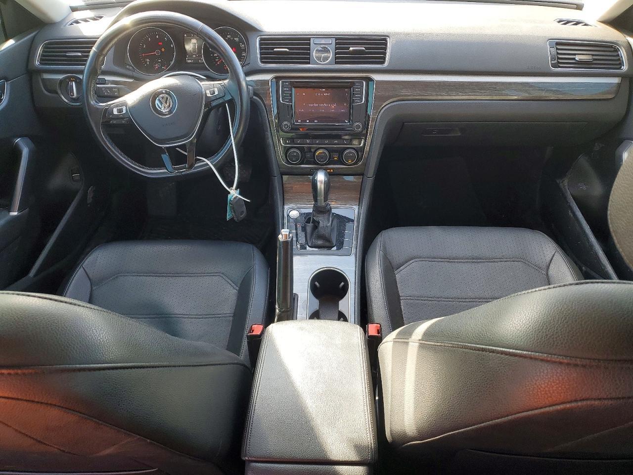 2017 Volkswagen Passat Se - zdjęcie 8