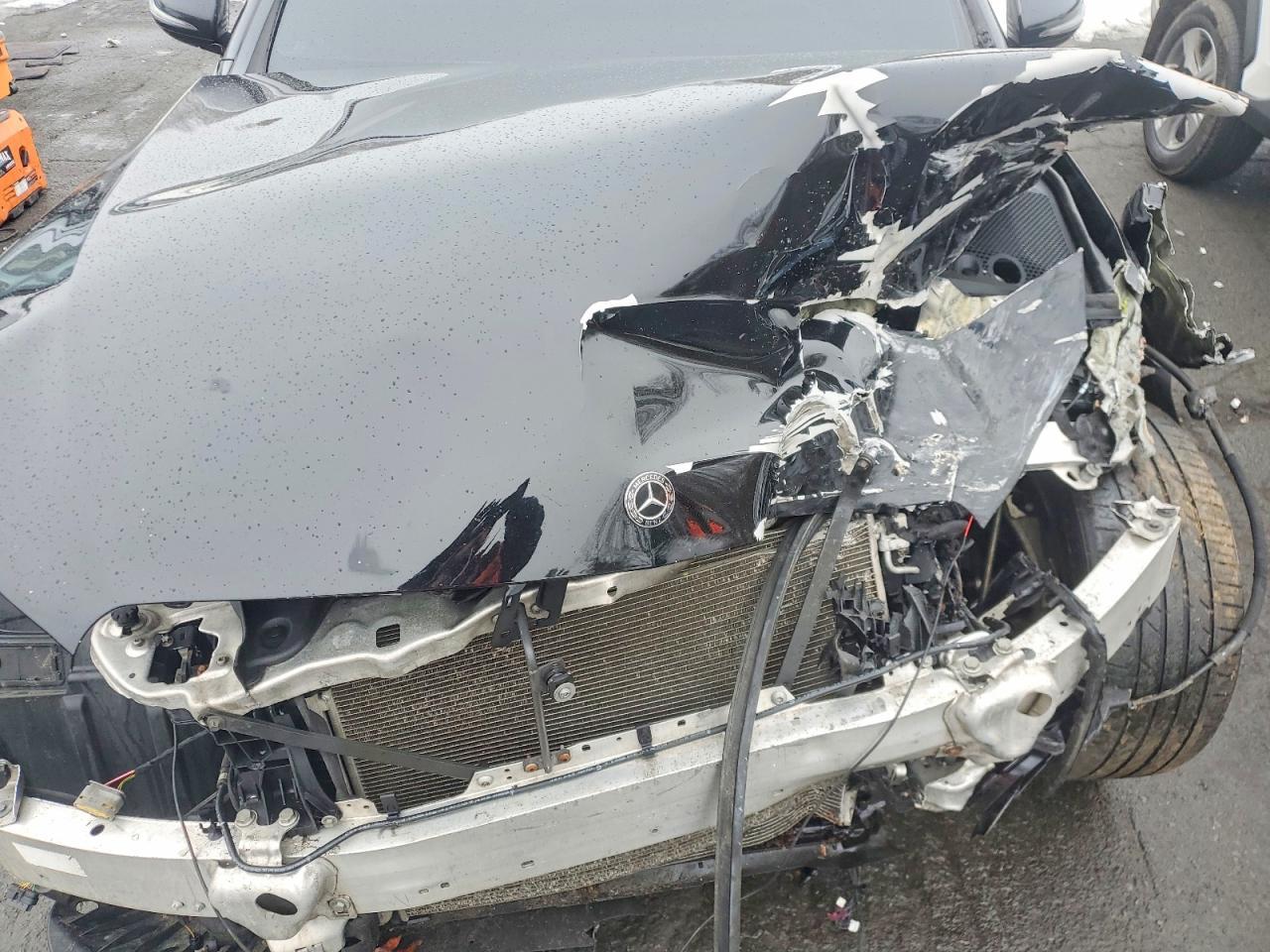 2018 Mercedes-Benz E 300 4Matic - zdjęcie 11