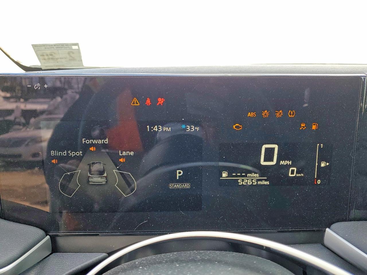 2025 Nissan Kicks S - zdjęcie 9