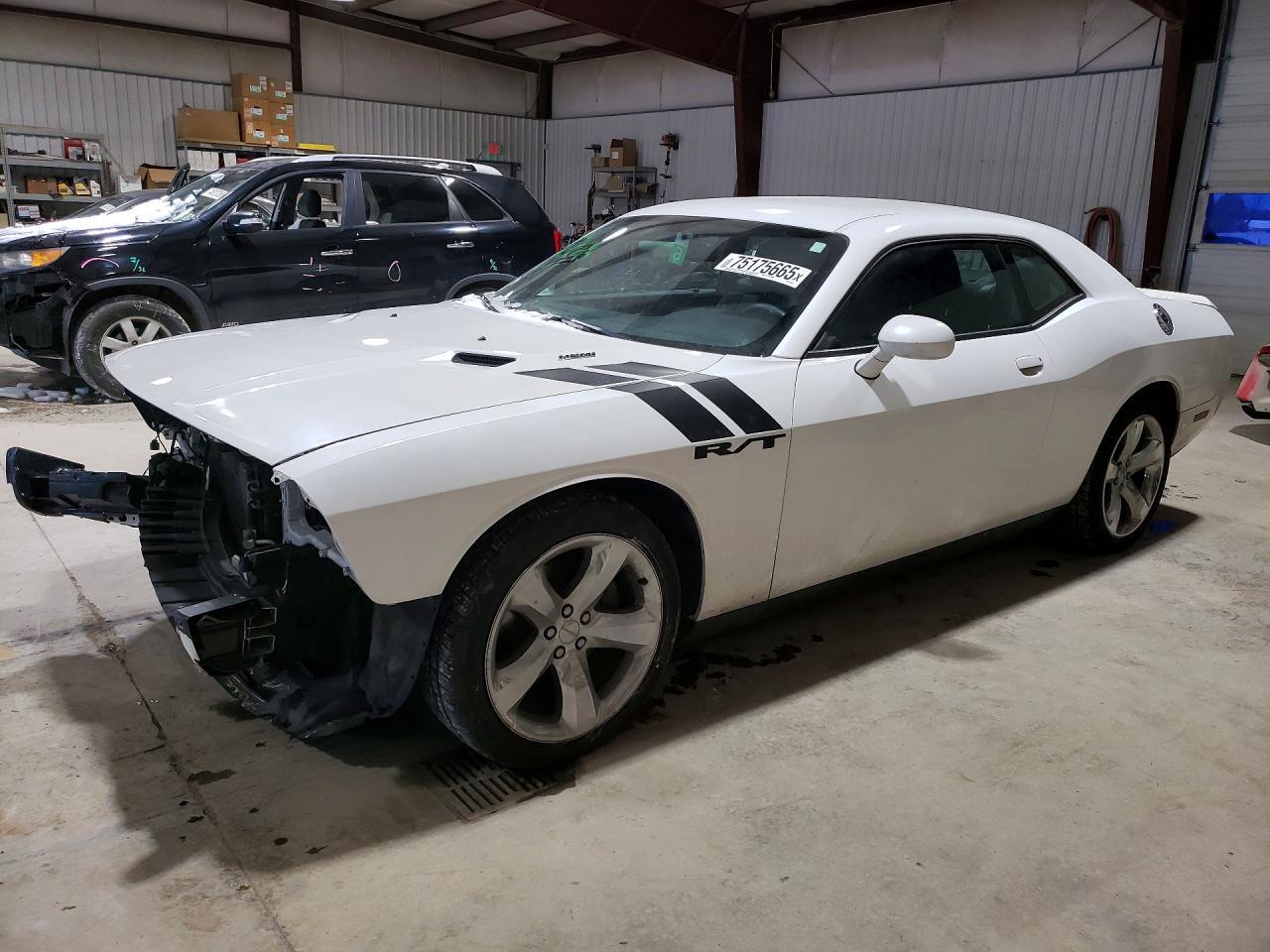 2014 Dodge Challenger R/T - zdjęcie główne