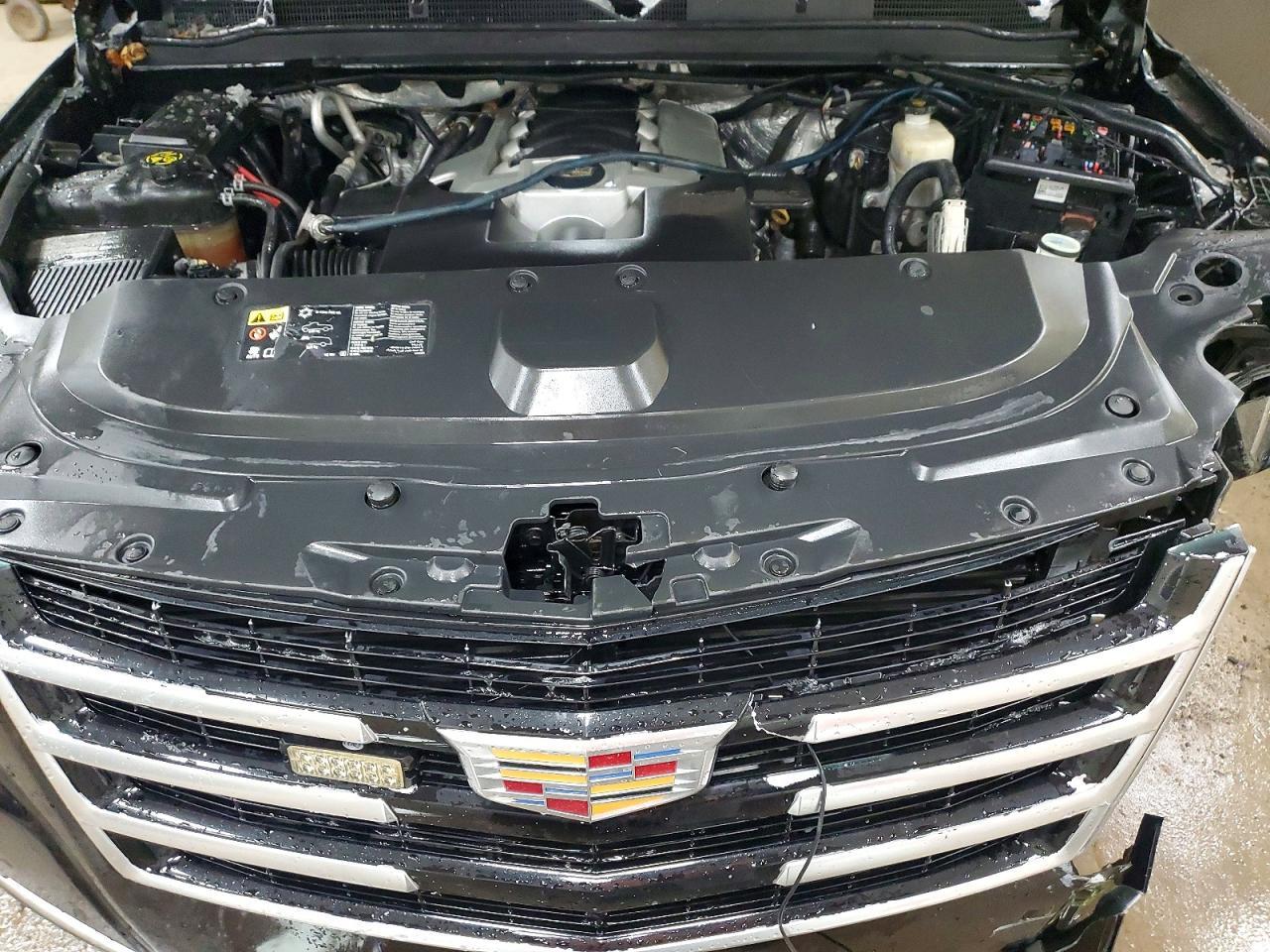 2016 Cadillac Escalade Luxury - zdjęcie 12