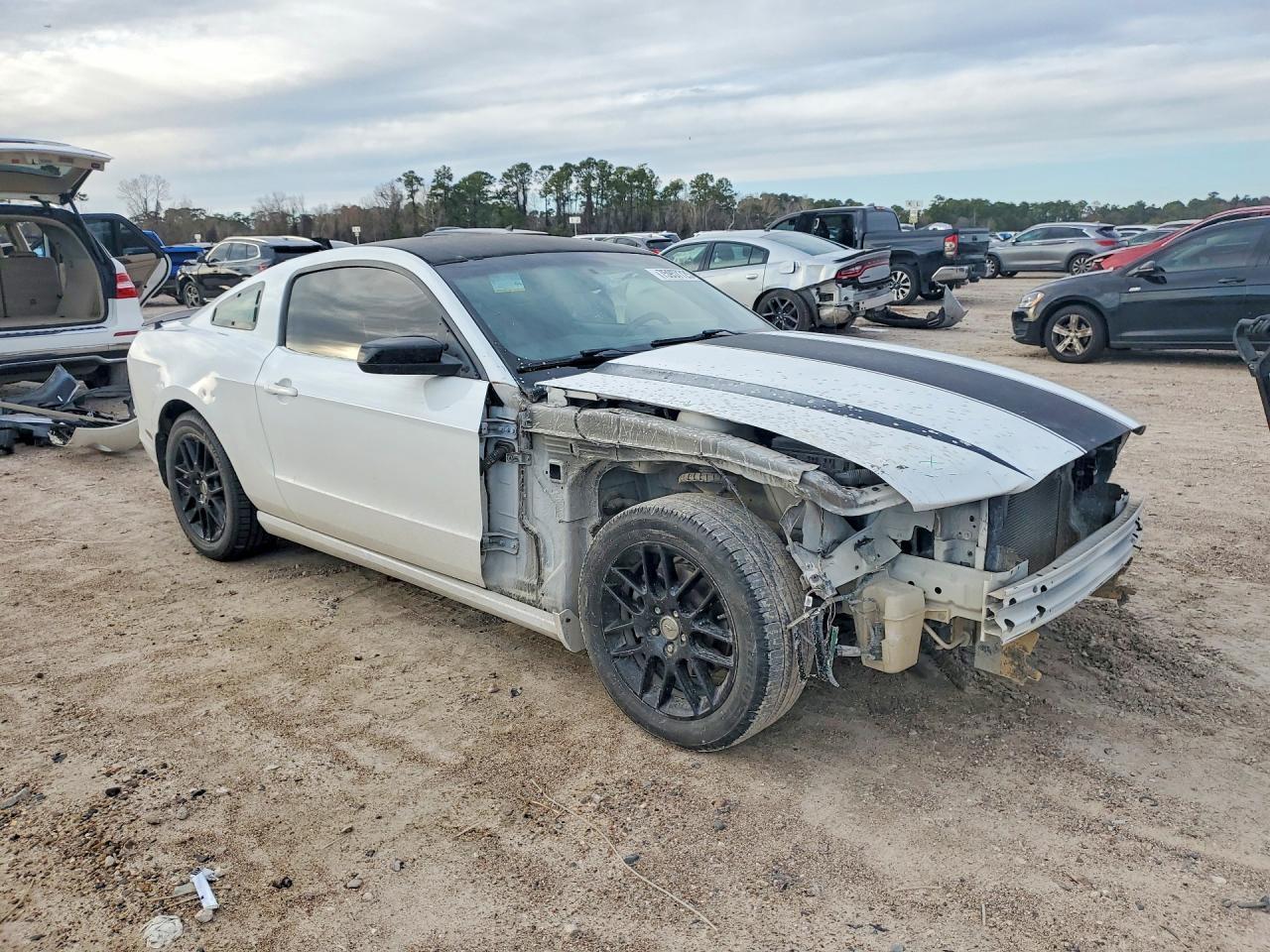 2014 Ford Mustang - zdjęcie 4