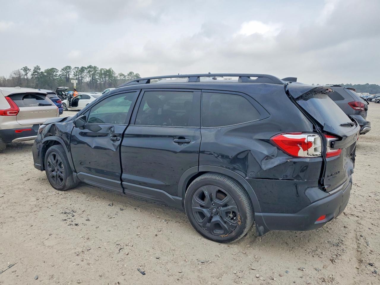 2025 Subaru Ascent Onyx Edition - zdjęcie 2