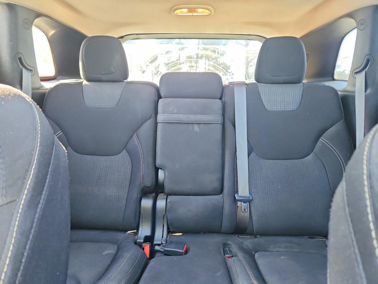 2015 Jeep Cherokee Latitude - zdjęcie 10