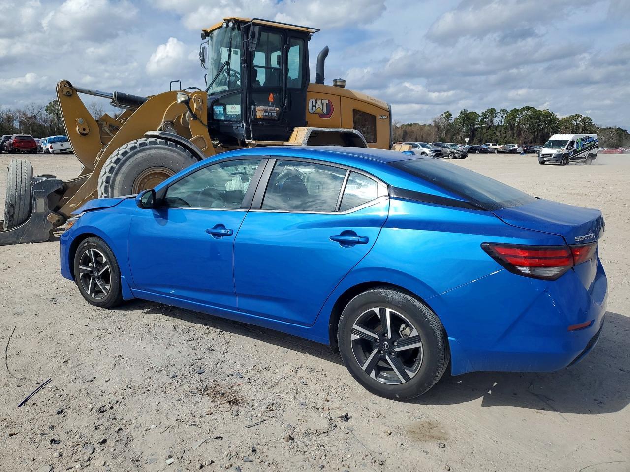 2024 Nissan Sentra Sv - zdjęcie 2