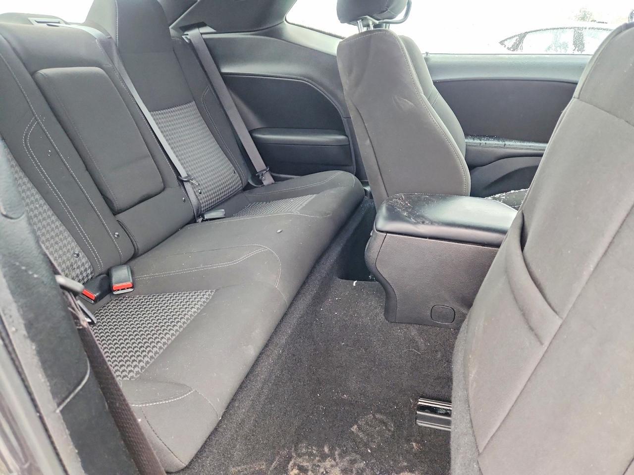 2023 Dodge Challenger Sxt - zdjęcie 10