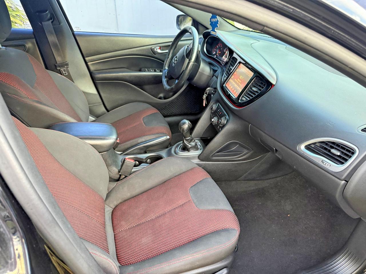 2016 Dodge Dart Sxt - zdjęcie 5