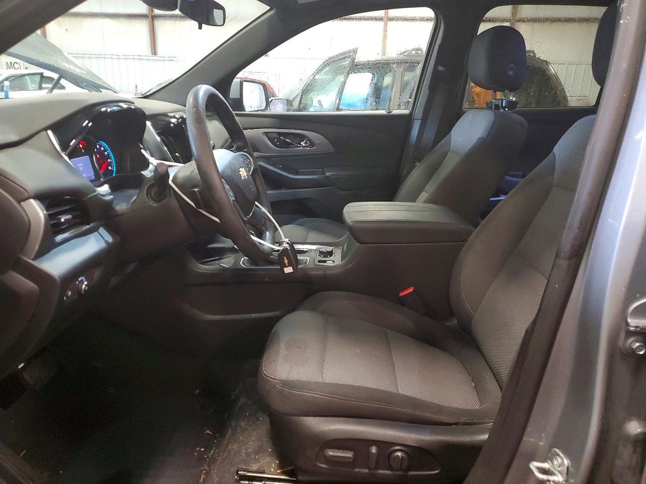 2023 Chevrolet Traverse Lt - zdjęcie 7