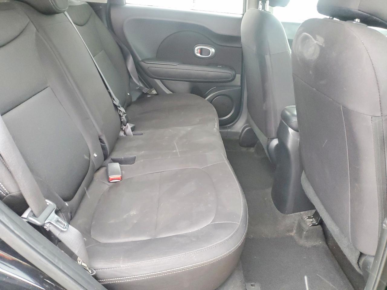 2019 Kia Soul Base - zdjęcie 11