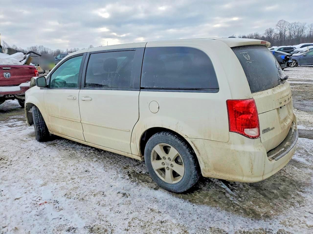 2013 Dodge Grand Caravan Se - zdjęcie 2