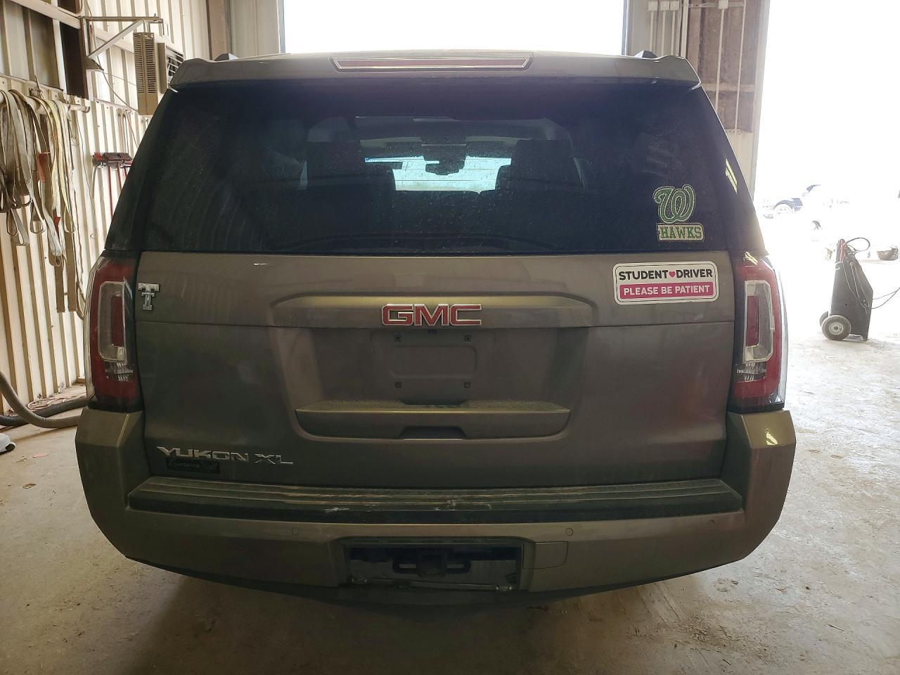 2019 GMC Yukon Xl K1500 Slt - zdjęcie 6