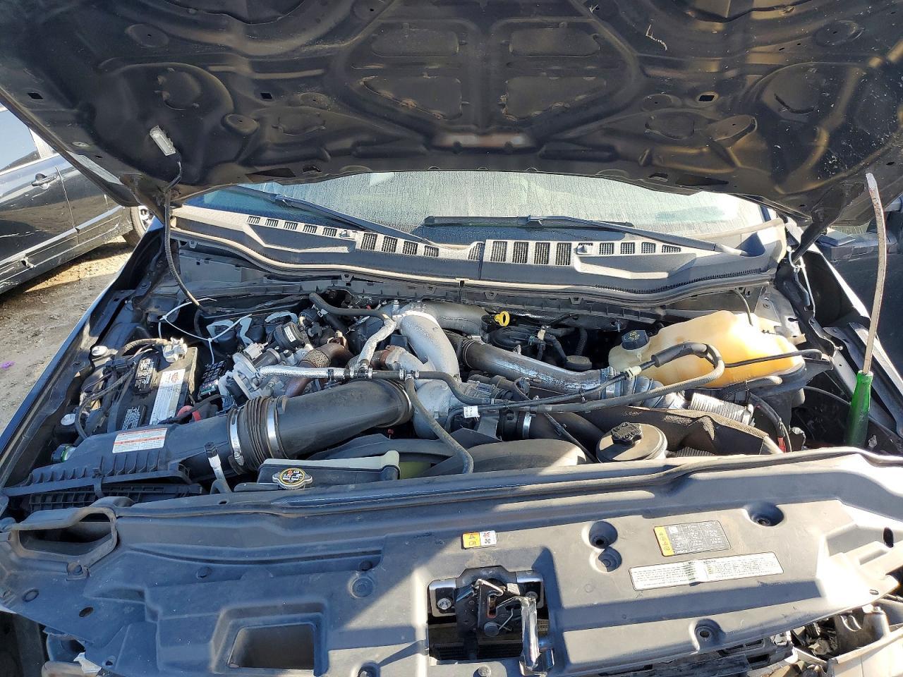 2021 Ford F250 Super Duty - zdjęcie 11