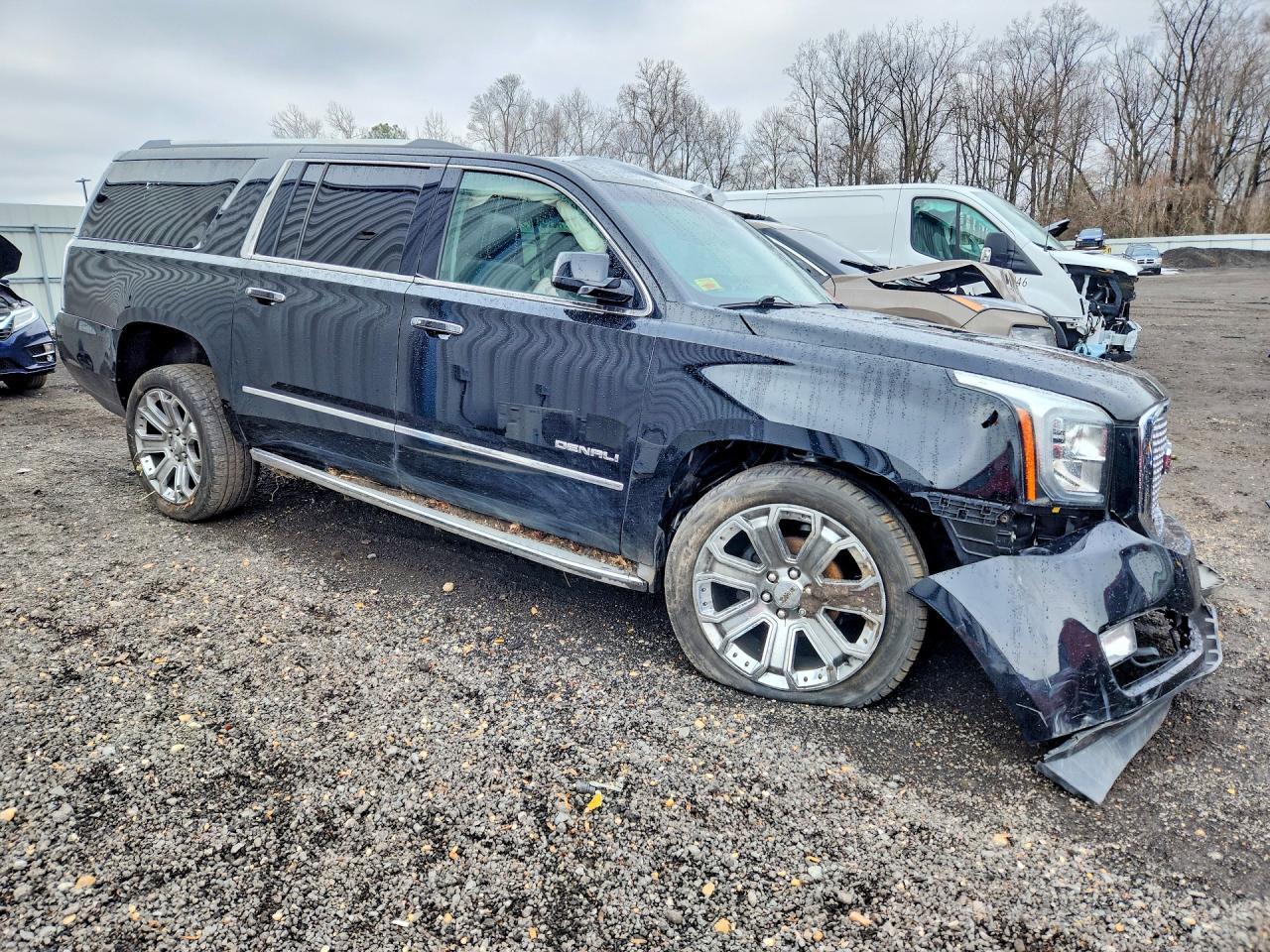 2015 GMC Yukon Xl Denali - zdjęcie 4