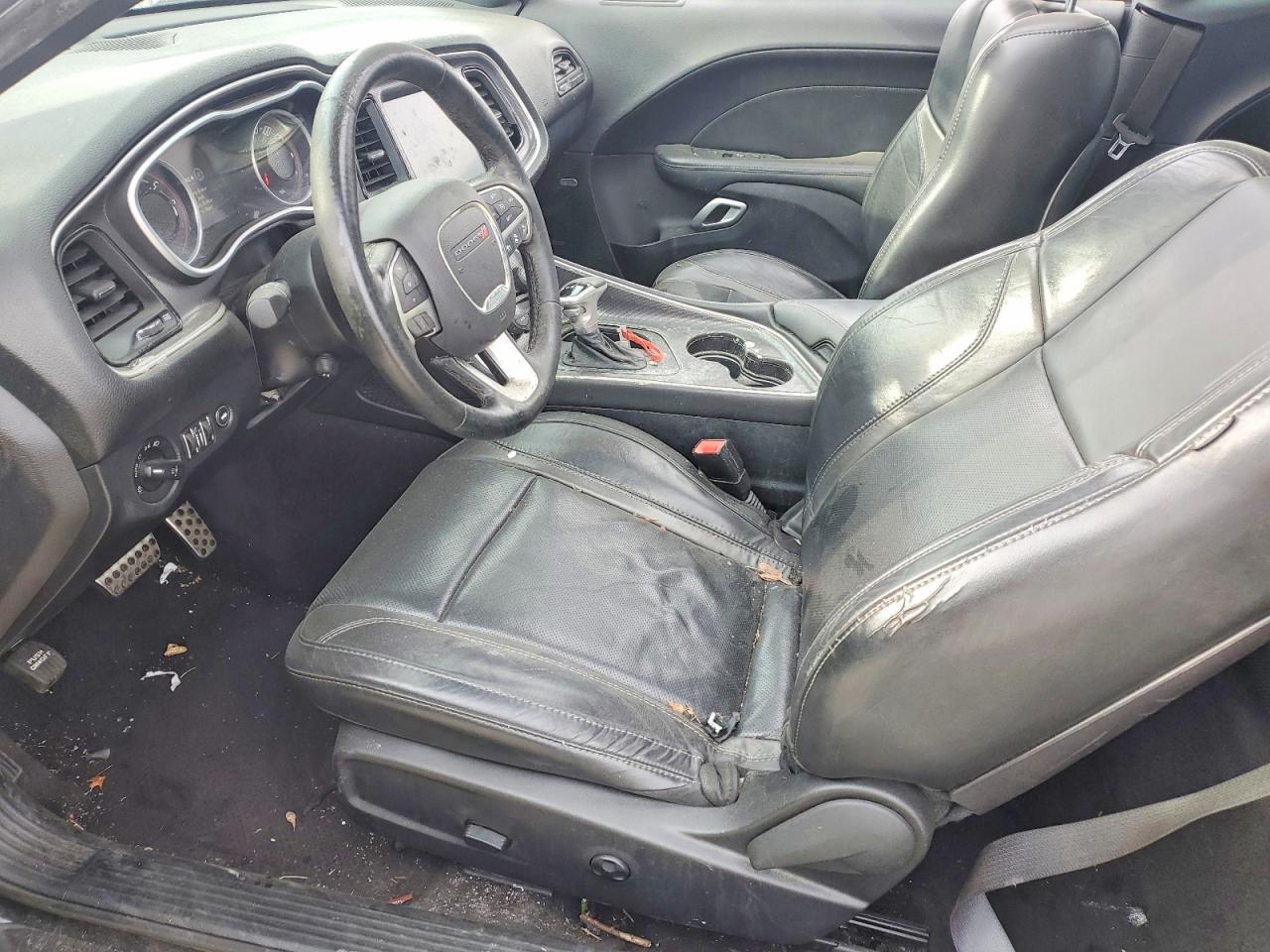 2016 Dodge Challenger Sxt - zdjęcie 7