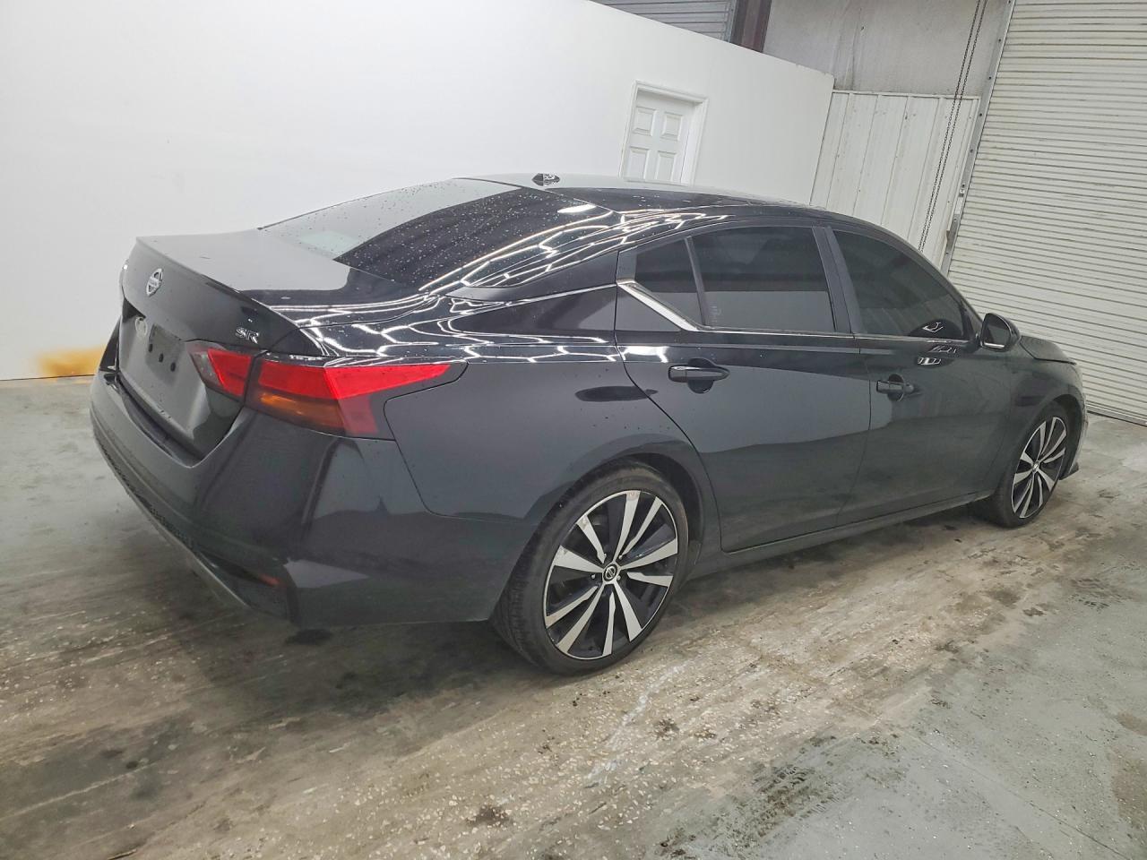 2021 Nissan Altima 2.5 Sr - zdjęcie 3