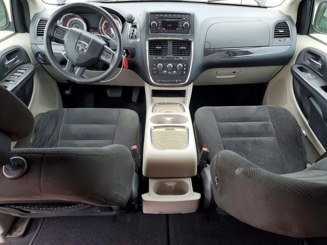 2016 Dodge Grand Caravan Sxt - zdjęcie 8