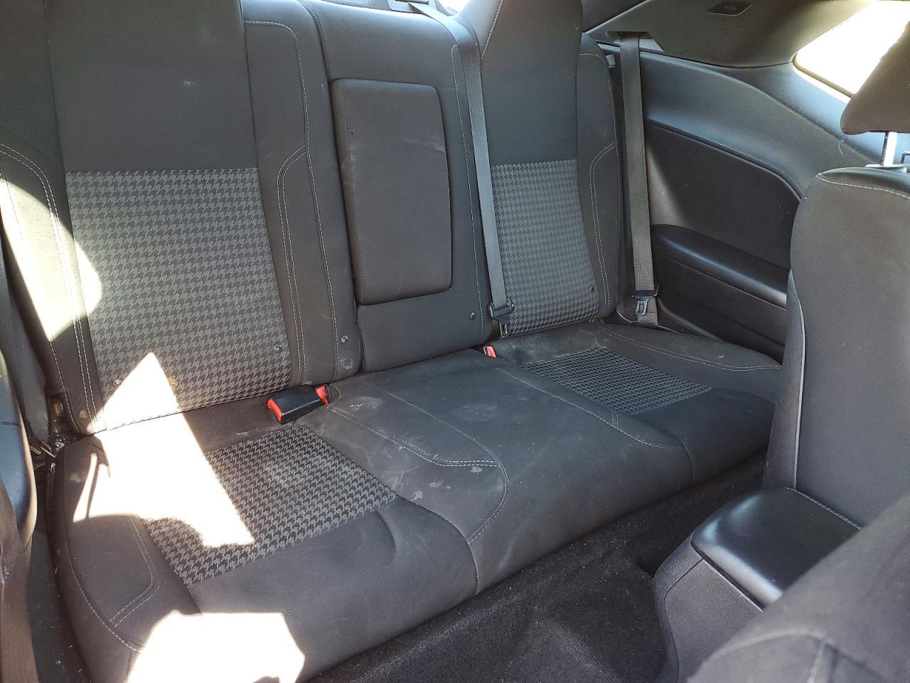 2016 Dodge Challenger Sxt - zdjęcie 10