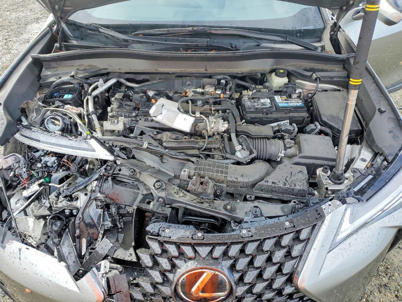 2021 Lexus Ux 200 - zdjęcie 11