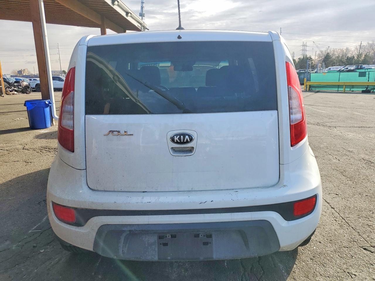 2013 Kia Soul Base - zdjęcie 6
