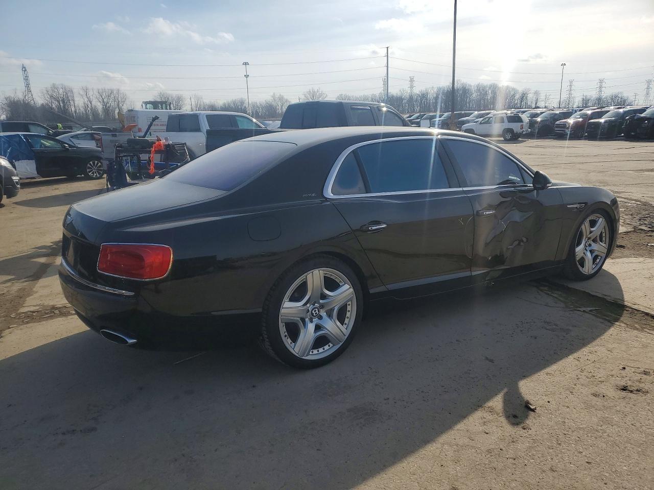 2014 Bentley Flying Spur - zdjęcie 3