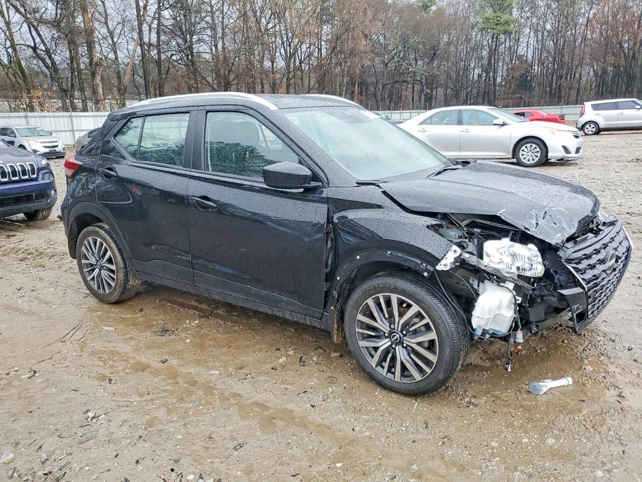 2024 Nissan Kicks Sv - zdjęcie 4