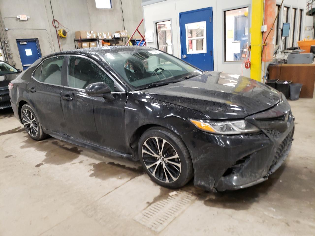 2019 Toyota Camry L - zdjęcie 4