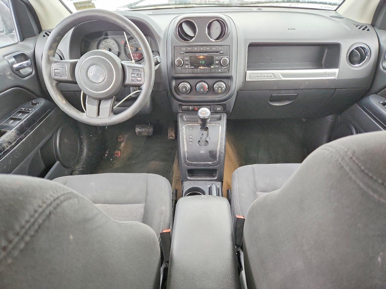 2016 Jeep Compass - zdjęcie 8