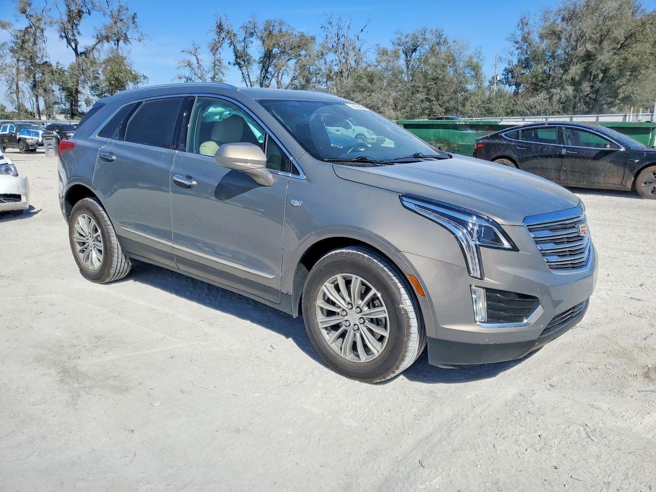2018 Cadillac Xt5 Luxury - zdjęcie 4