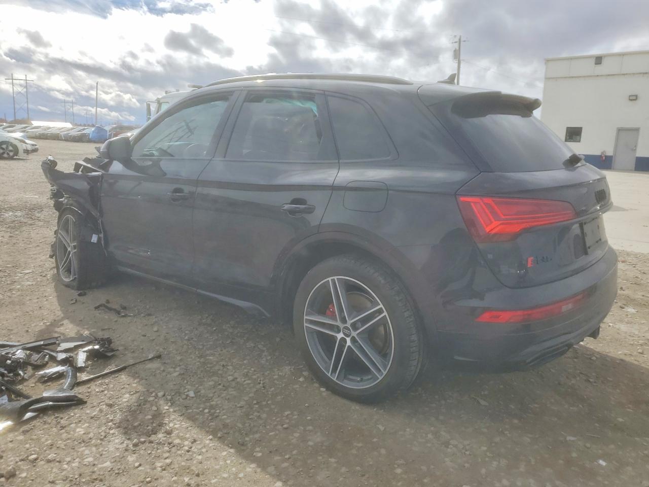 2025 Audi Q5 E Premium Plus 55 - zdjęcie 2