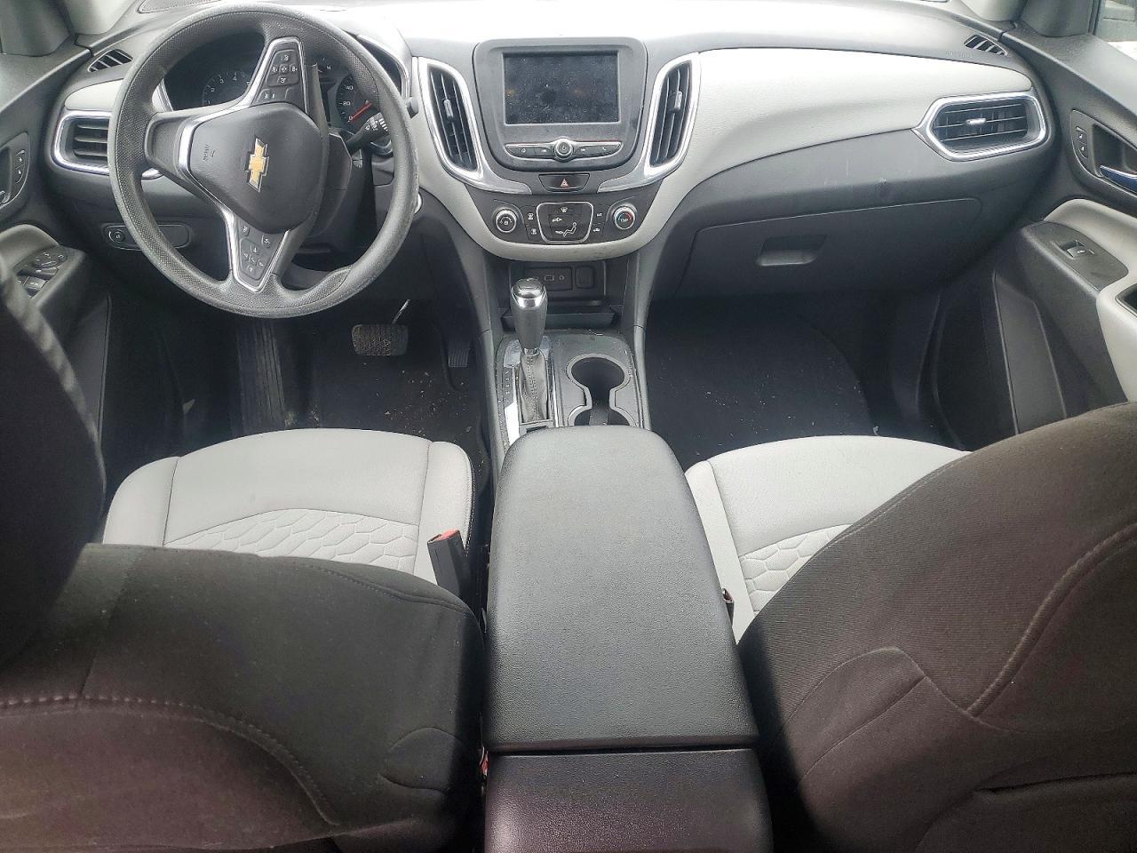 2020 Chevrolet Equinox Ls - zdjęcie 8