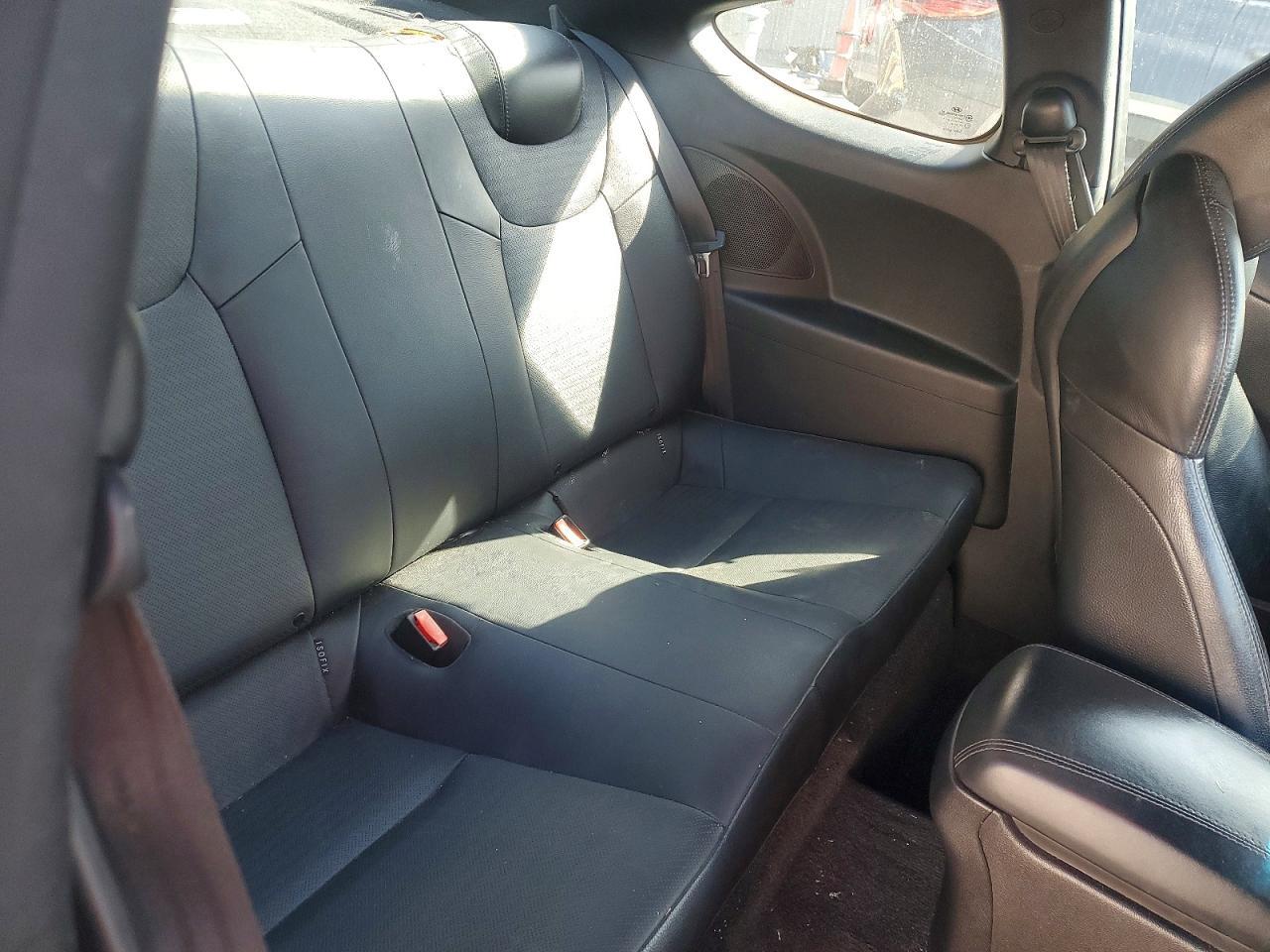 2014 Hyundai Genesis Coupe 3.8 Ultimate - zdjęcie 10