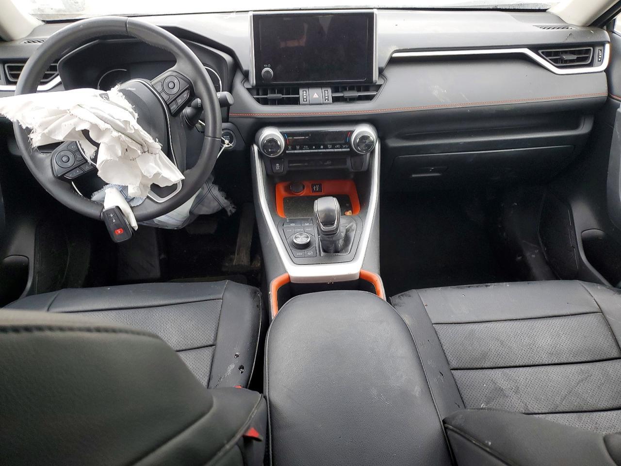 2023 Toyota Rav4 Adventure - zdjęcie 8