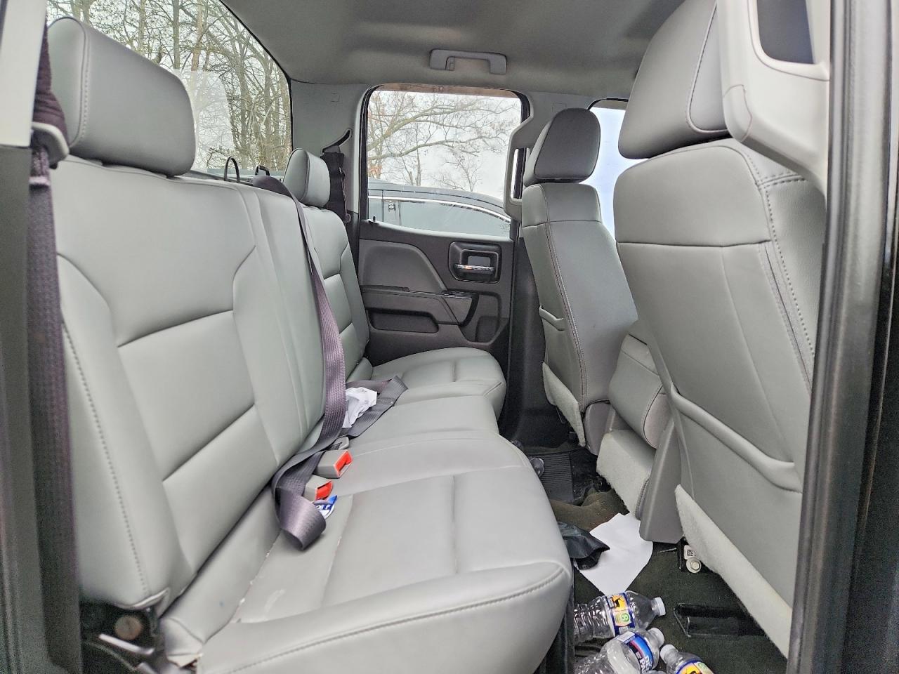 2017 Chevrolet Silverado C1500 - zdjęcie 10