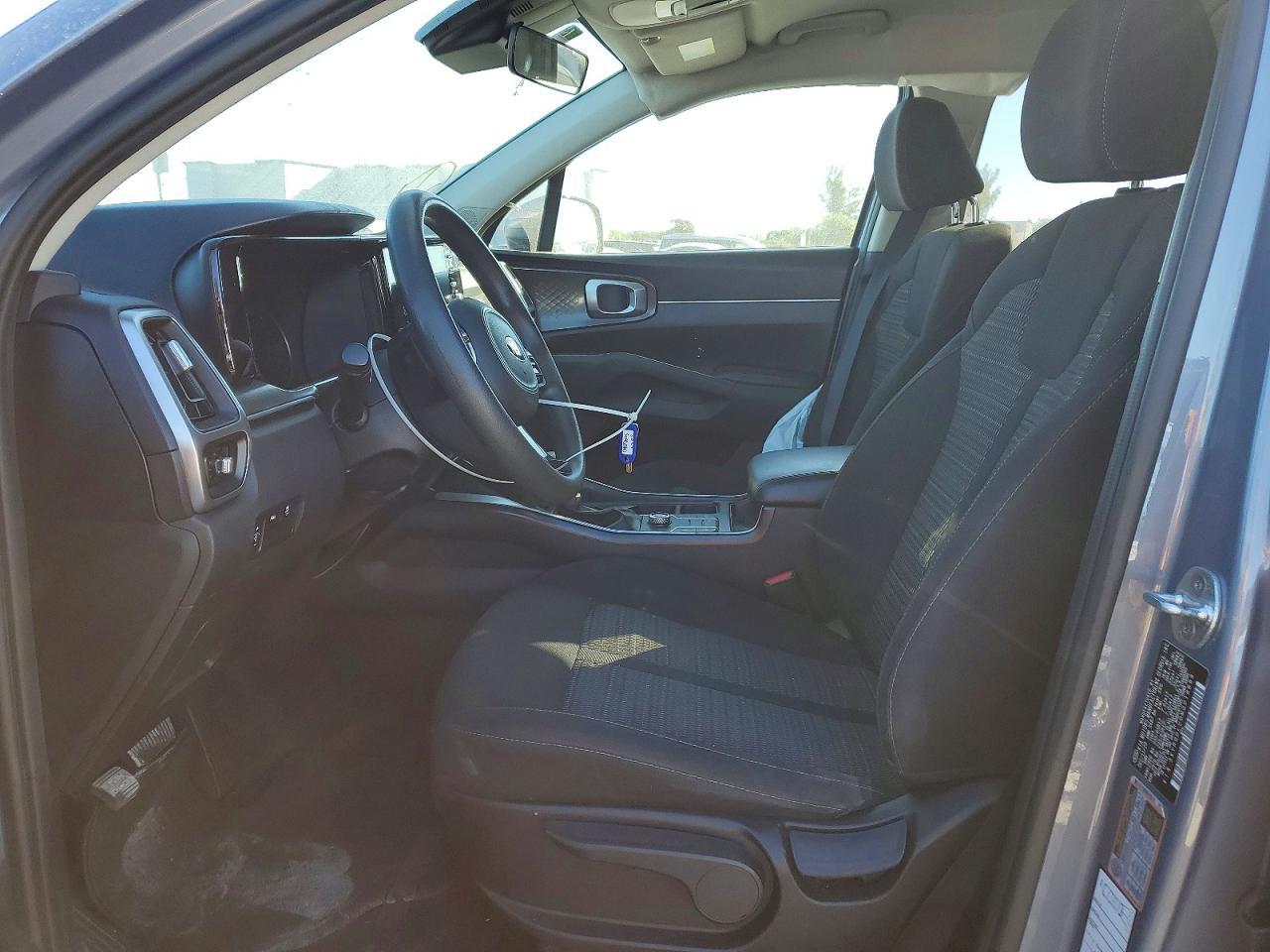 2021 Kia Sorento Lx - zdjęcie 7