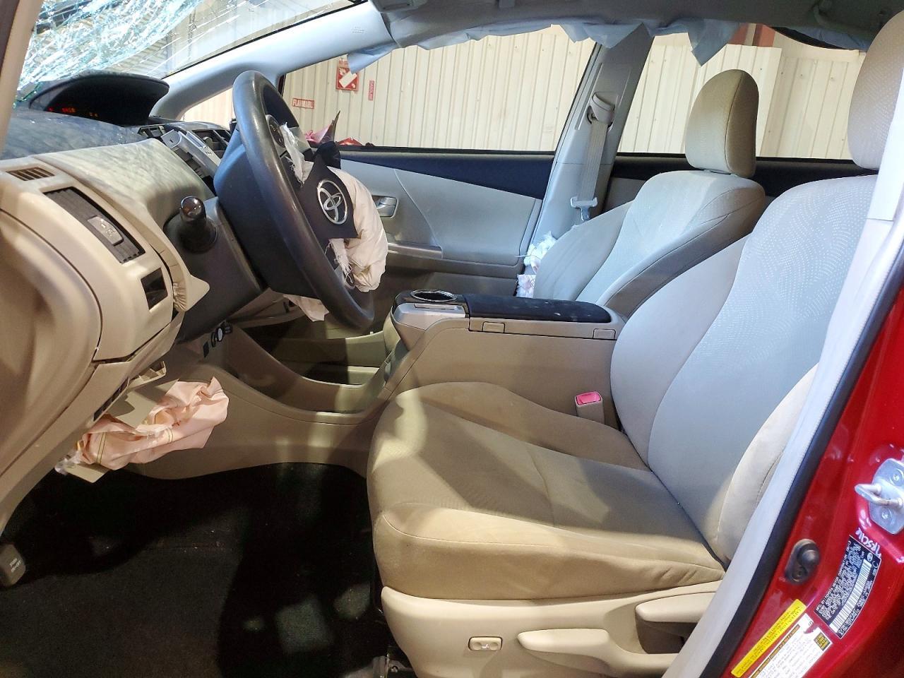 2014 Toyota Prius V Two - zdjęcie 7