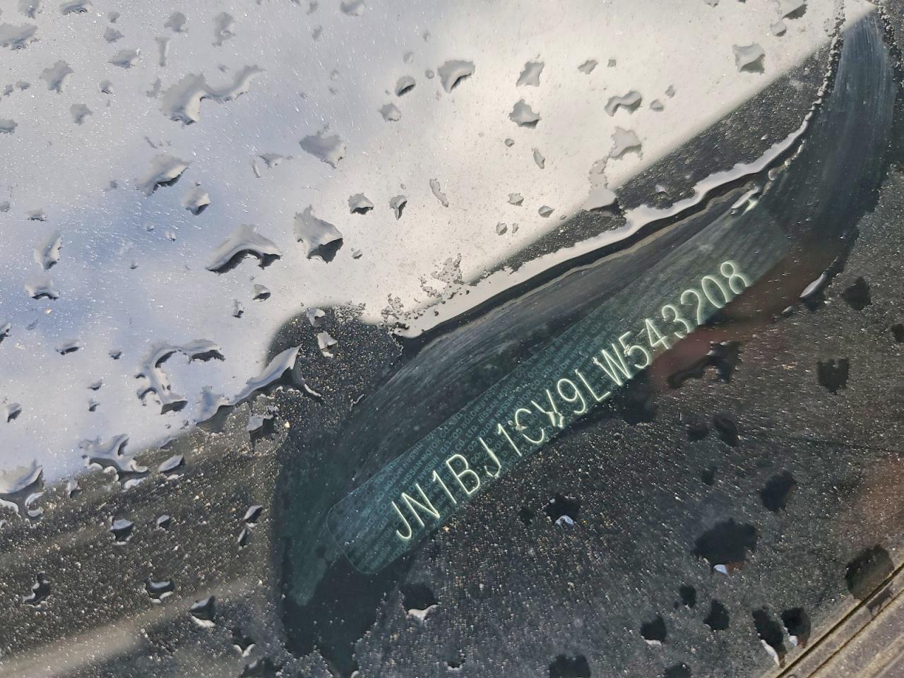 2020 Nissan Rogue Sport S - zdjęcie 12