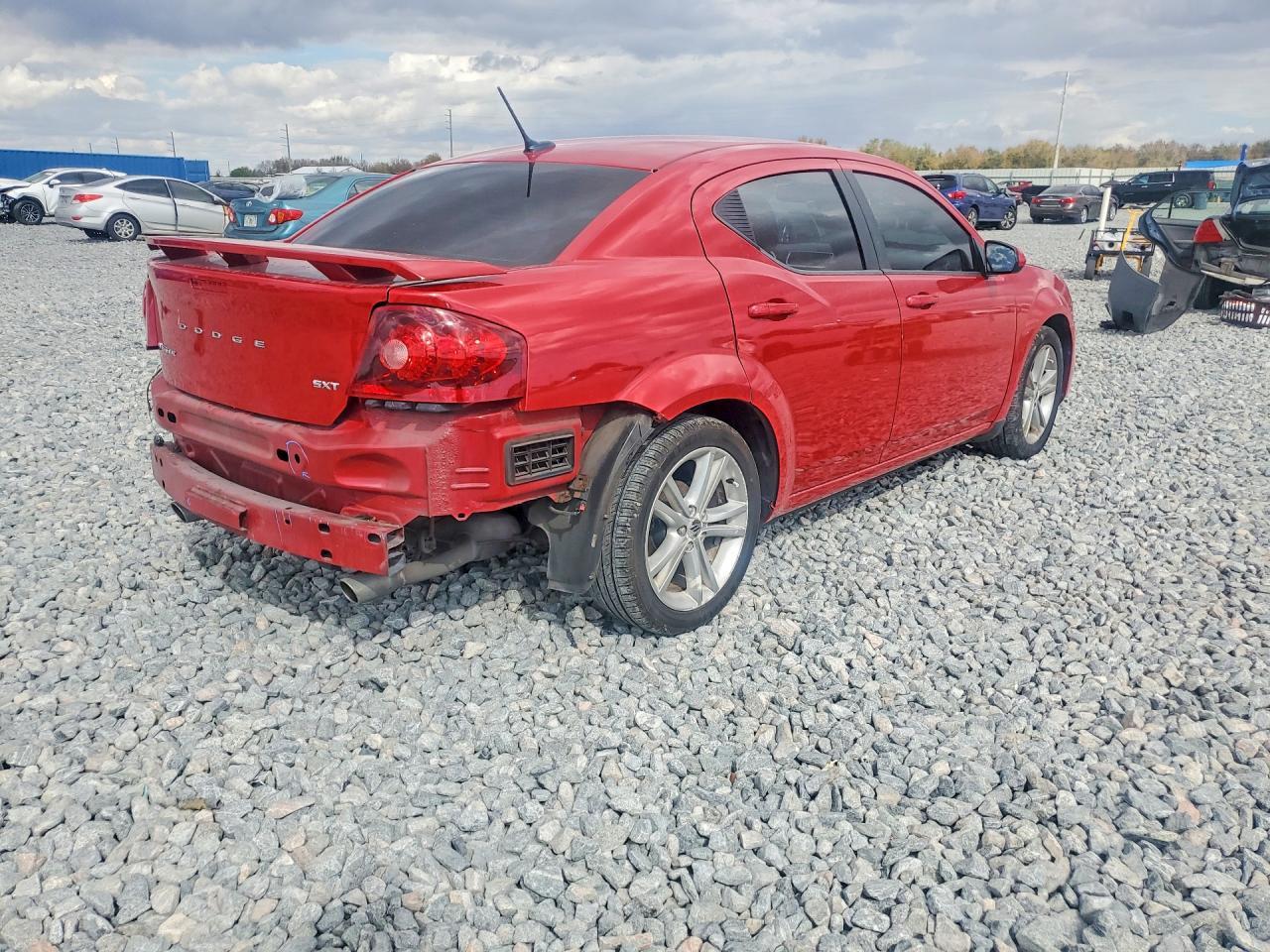 2013 Dodge Avenger Sxt - zdjęcie 3