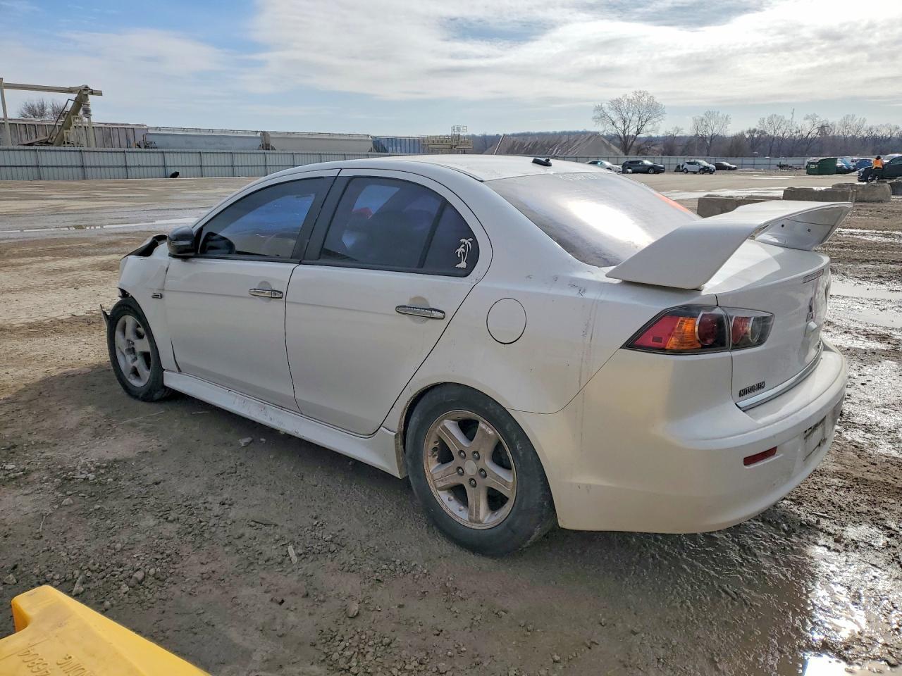 2016 Mitsubishi Lancer Es - zdjęcie 2