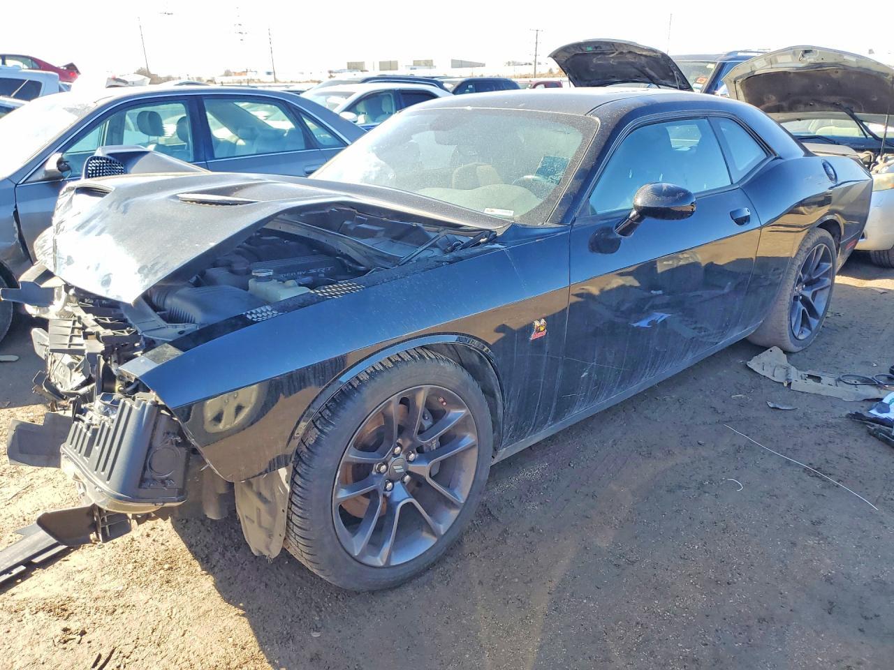 2021 Dodge Challenger R/T Scat Pack - zdjęcie główne