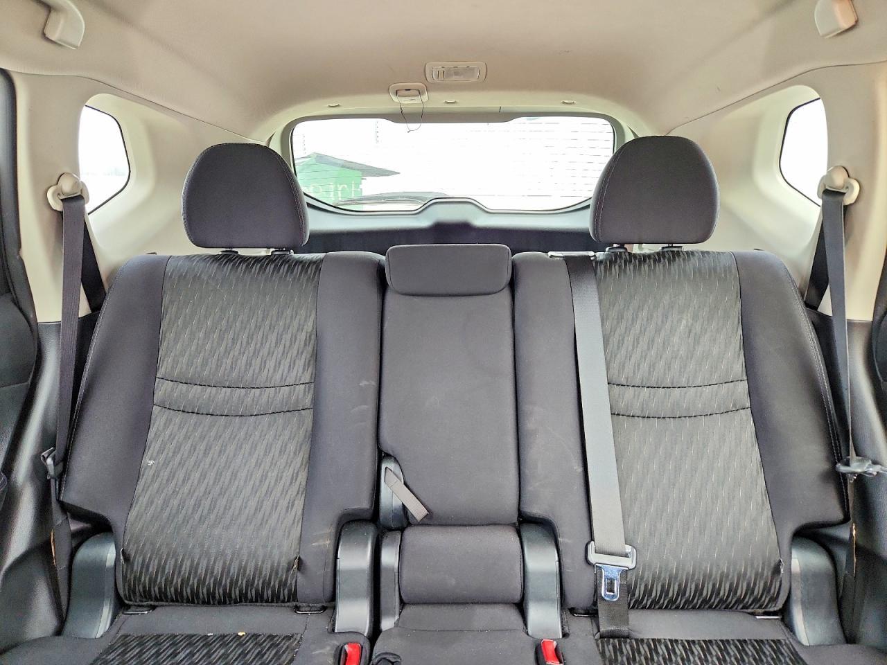 2019 Nissan Rogue Sv - zdjęcie 10