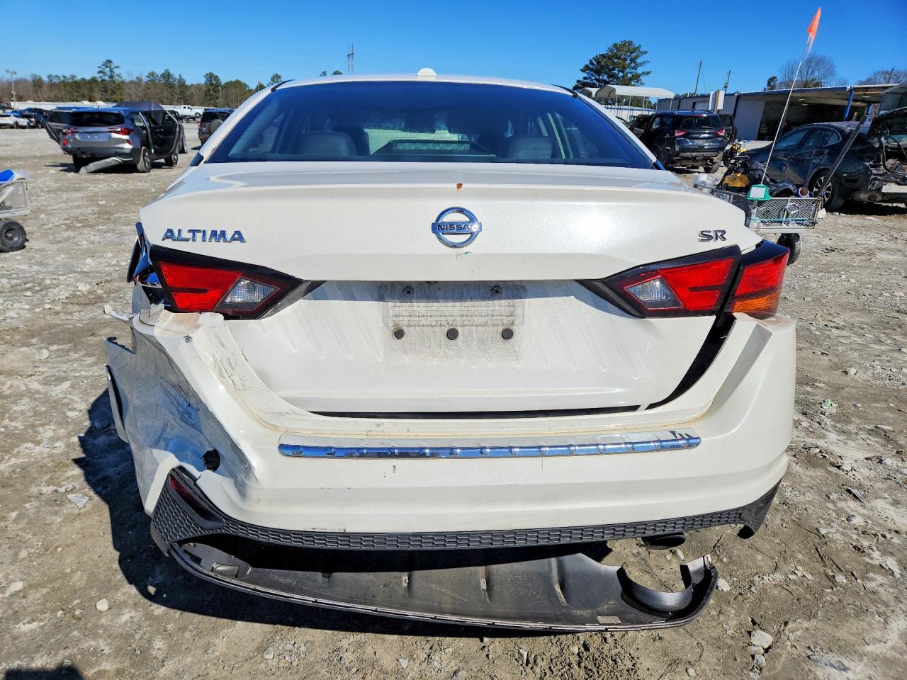 2019 Nissan Altima Sr - zdjęcie 6