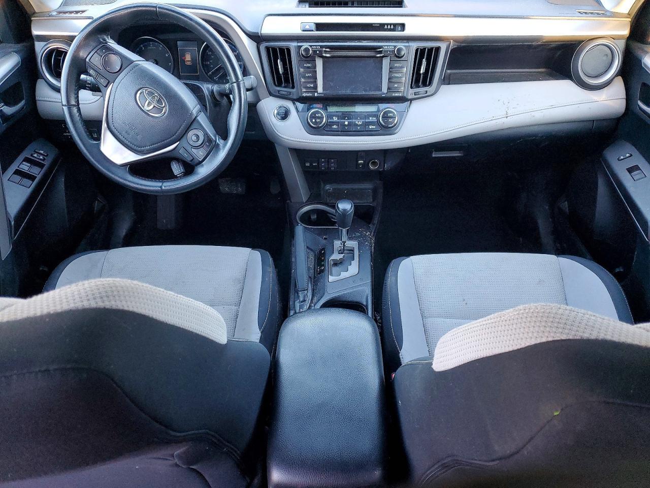 2018 Toyota Rav4 Adventure - zdjęcie 8