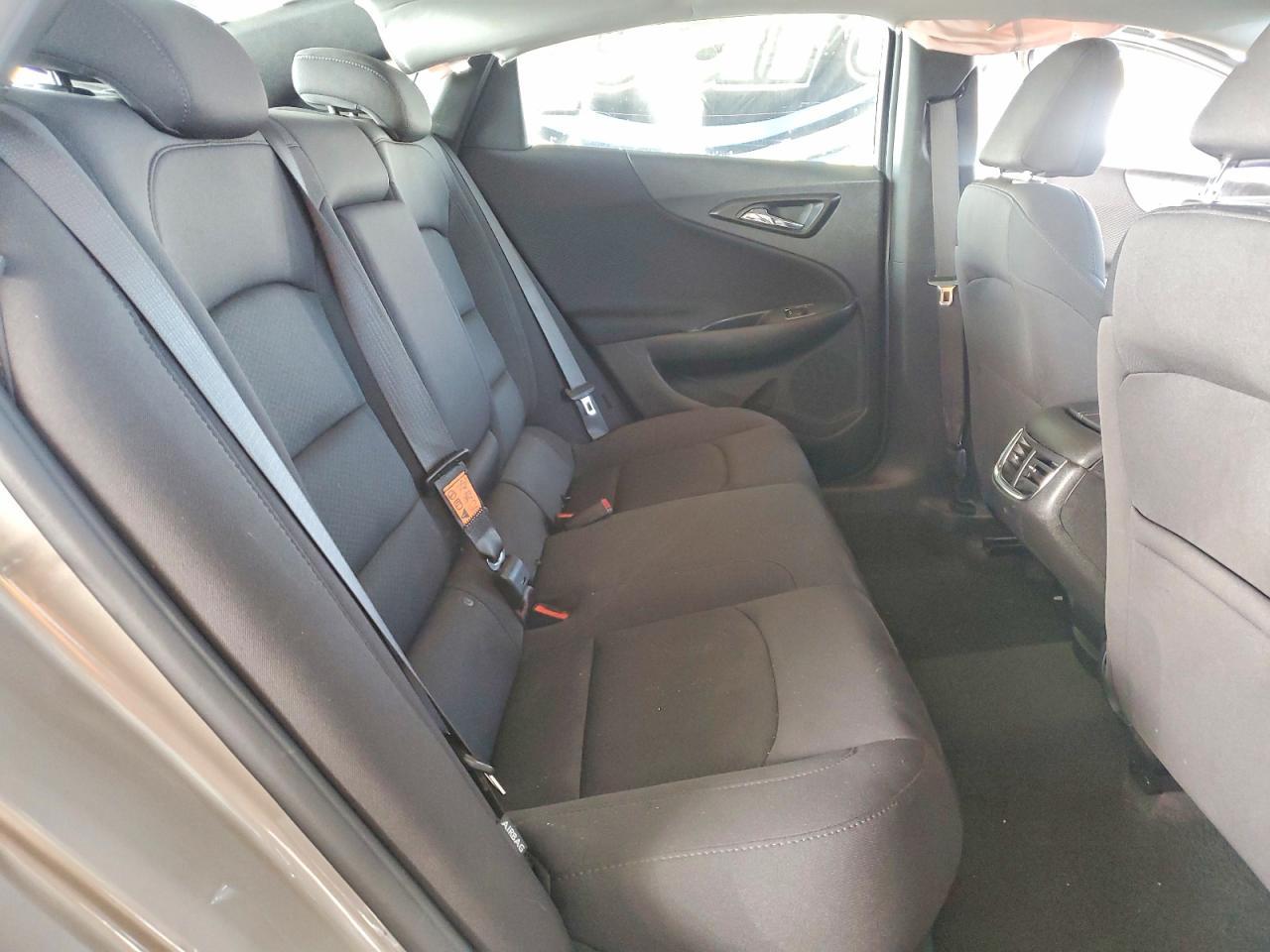 2024 Chevrolet Malibu Lt - zdjęcie 10