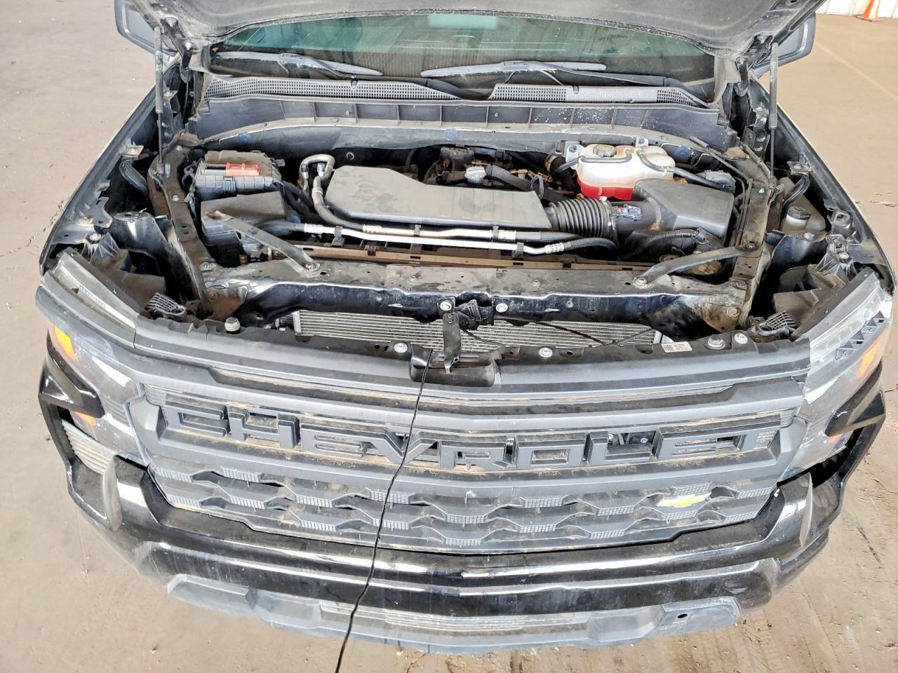 2022 Chevrolet Silverado C1500 Custom - zdjęcie 11