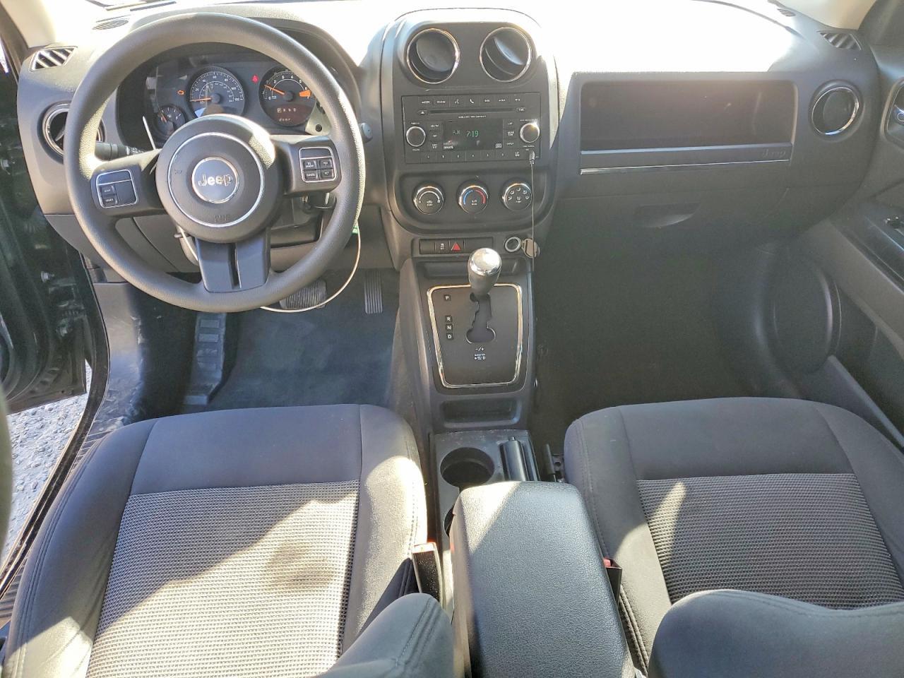 2016 Jeep Patriot Sport - zdjęcie 8