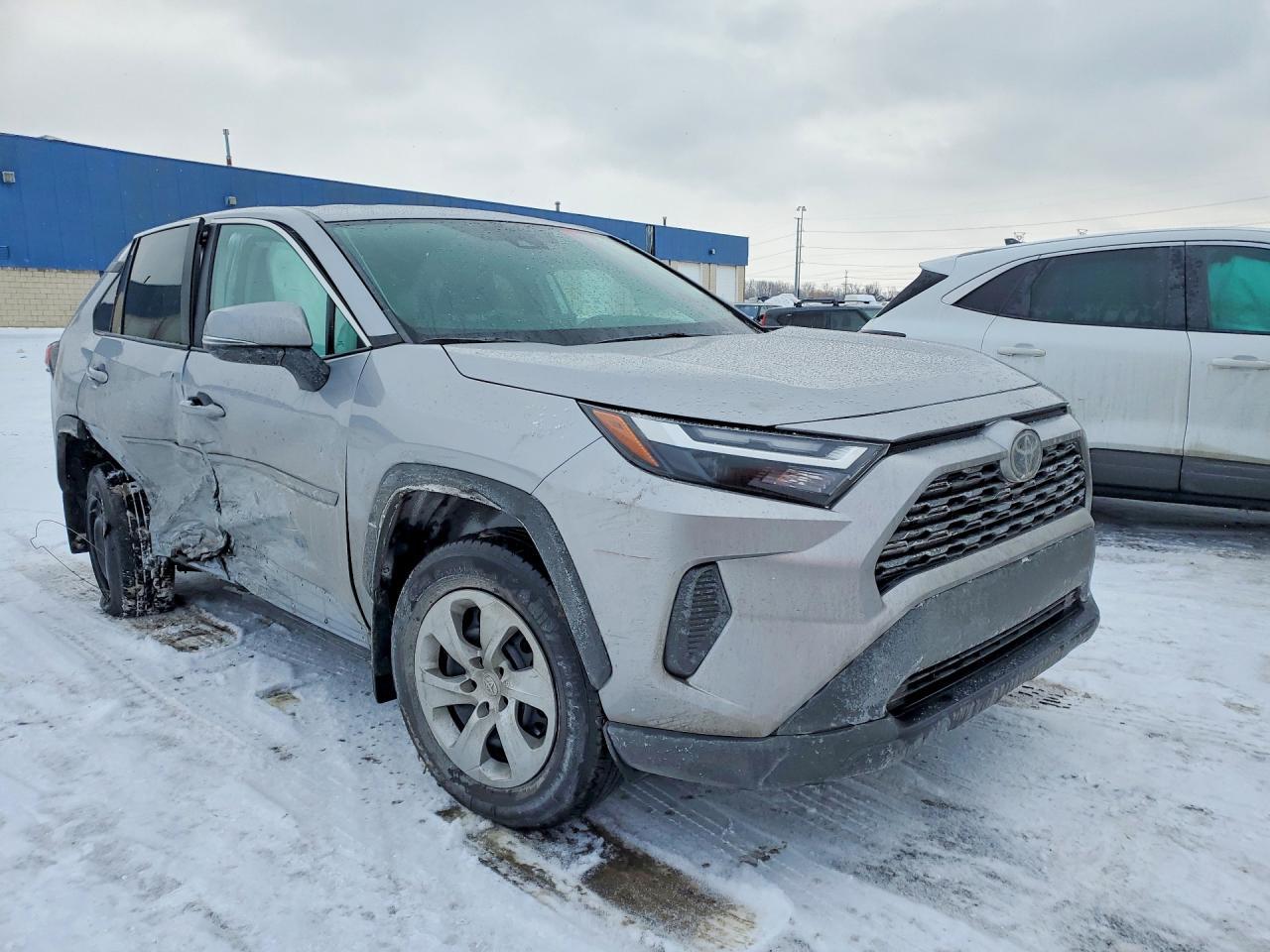 2023 Toyota Rav4 Le - zdjęcie 4