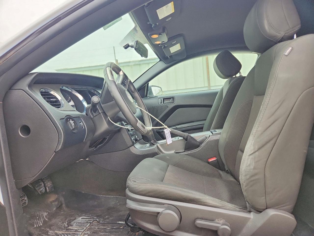 2014 Ford Mustang - zdjęcie 7