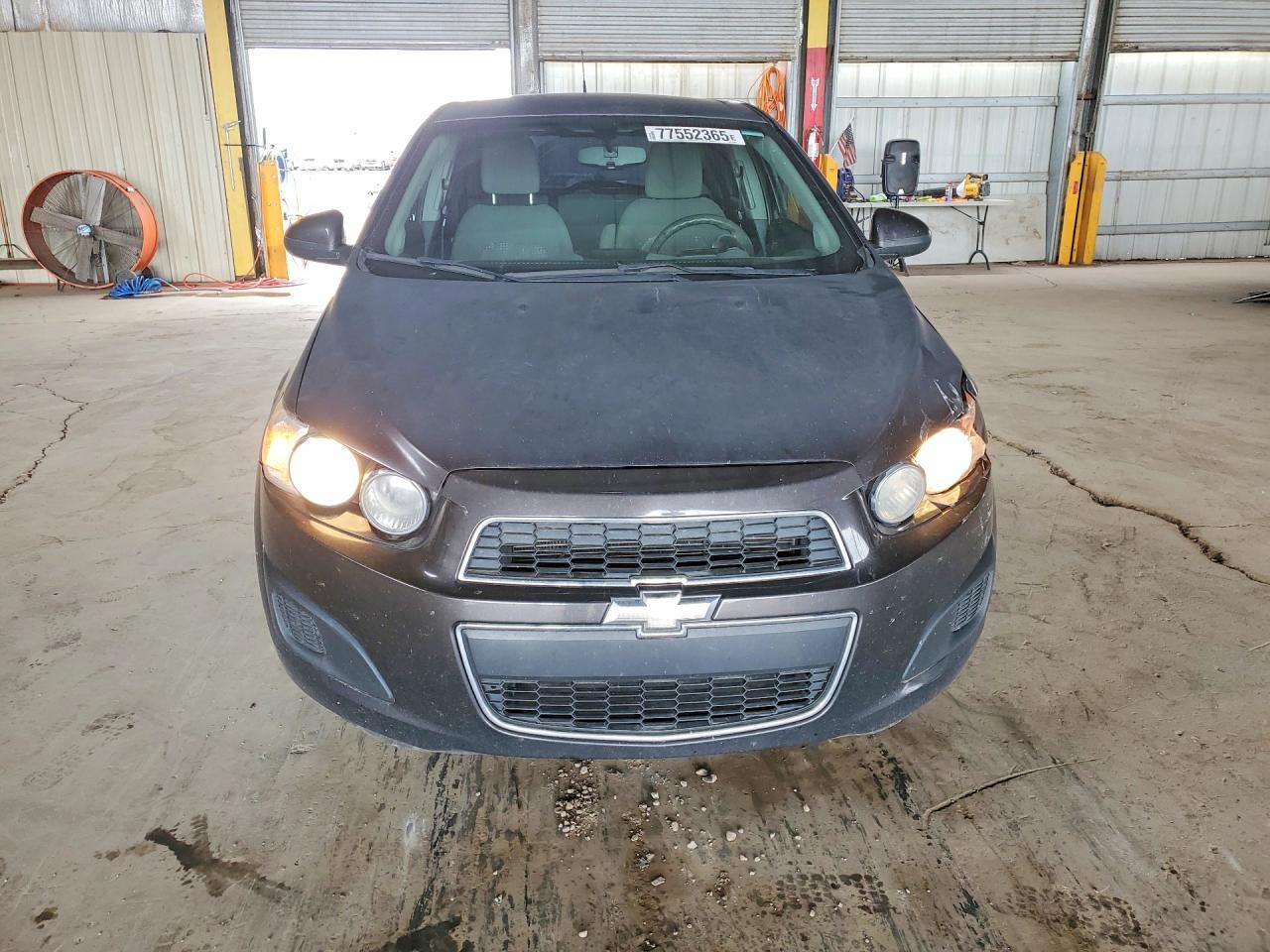 2014 Chevrolet Sonic Ls - zdjęcie 5