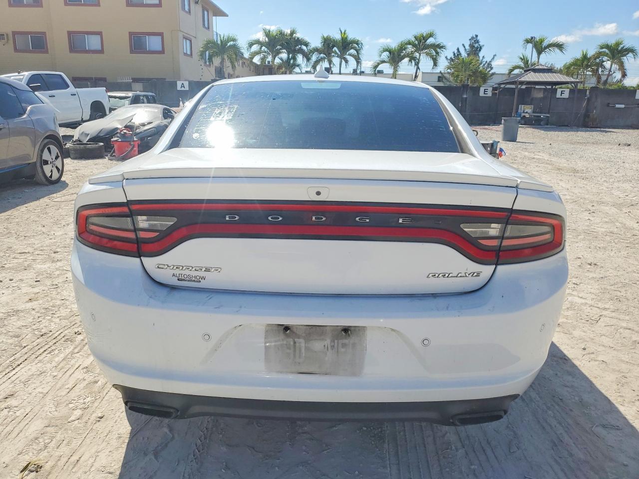 2016 Dodge Charger Sxt - zdjęcie 6